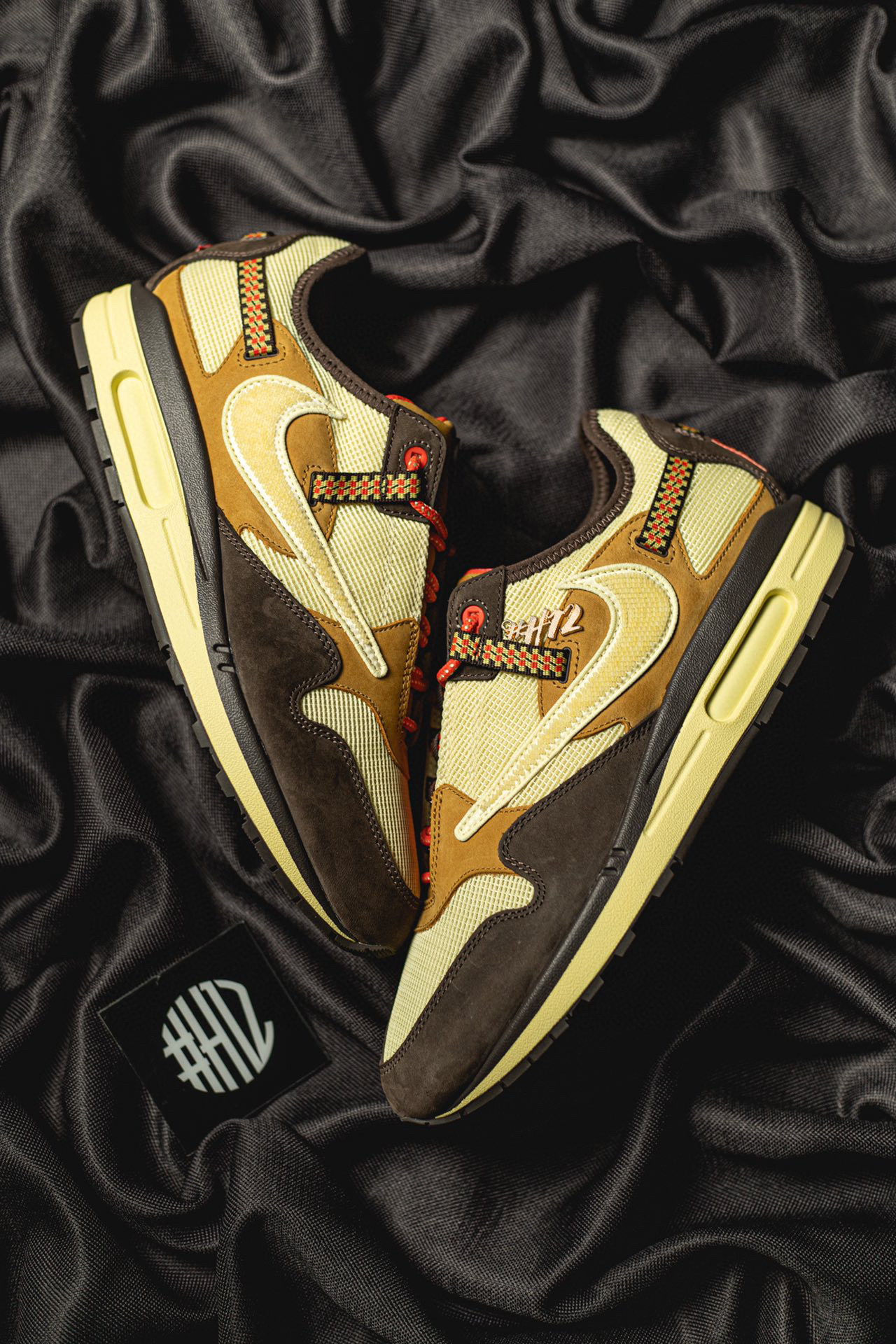 H12 나이키 에어맥스 1 스캇 DD9392-200