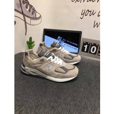 New Balance in USA M990 1013YLD-063