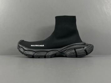 WM 발렌시아가 스피드러너 758429W2DG11290