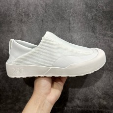 아크테릭스 ARC'TERYX 스니커즈 KG320350