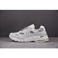 R 뉴발란스 992 메이드 인 USA 화이트 실버 M992NC