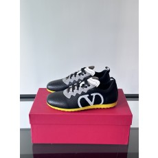 발렌티노 Valentino 스니커즈