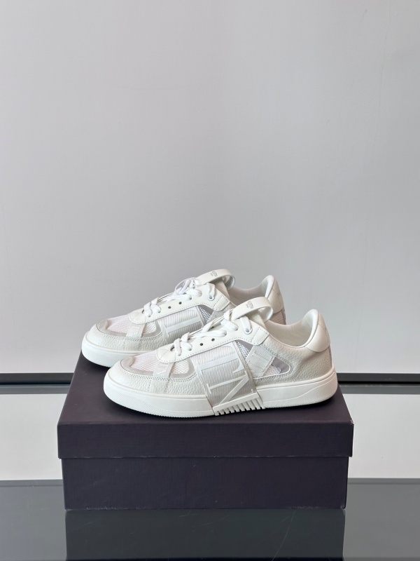 발렌티노 Valentino 스니커즈