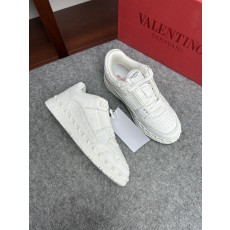 발렌티노 Valentino 스니커즈