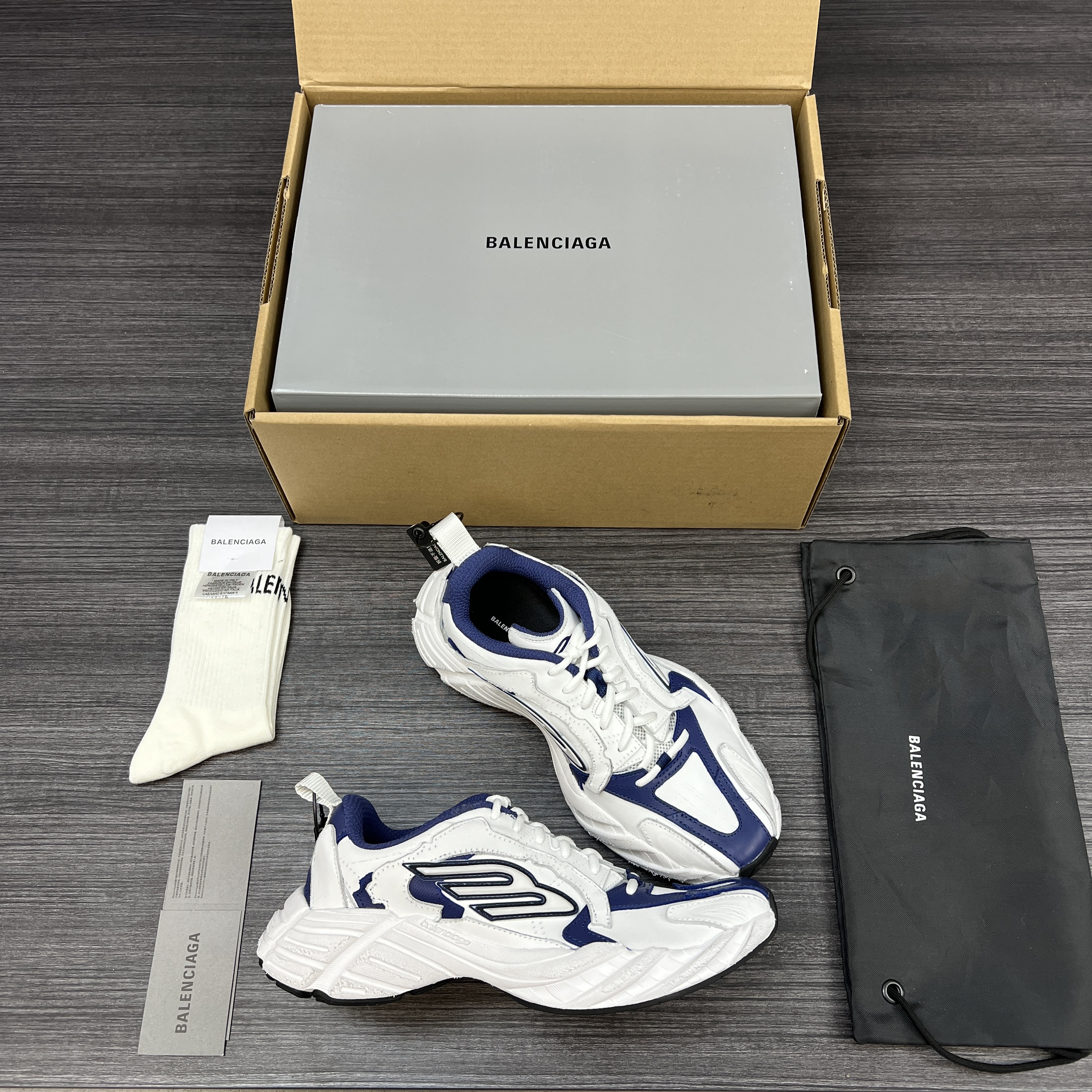 순원 발렌시아가 먼데이 슈 네이비 화이트 825418WDWTS4090